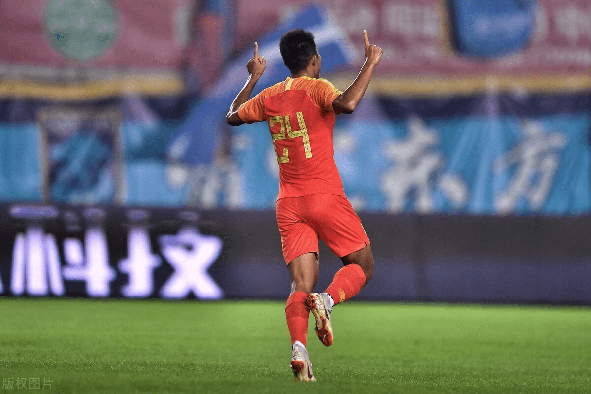 包含浓眉哥新星出色防守表现惊艳，巴塞罗那未来可期！的词条